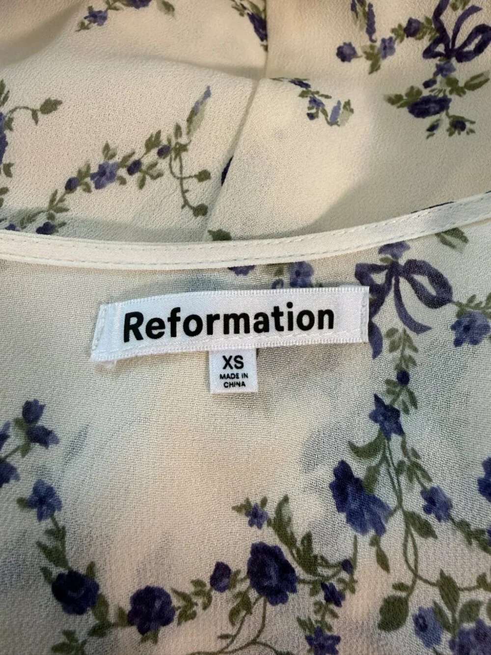 Reformation Carina Wrap Midi Dress Ivory Emmaline Floral XS Blue Print Tie Waist - Picture 4 of 8